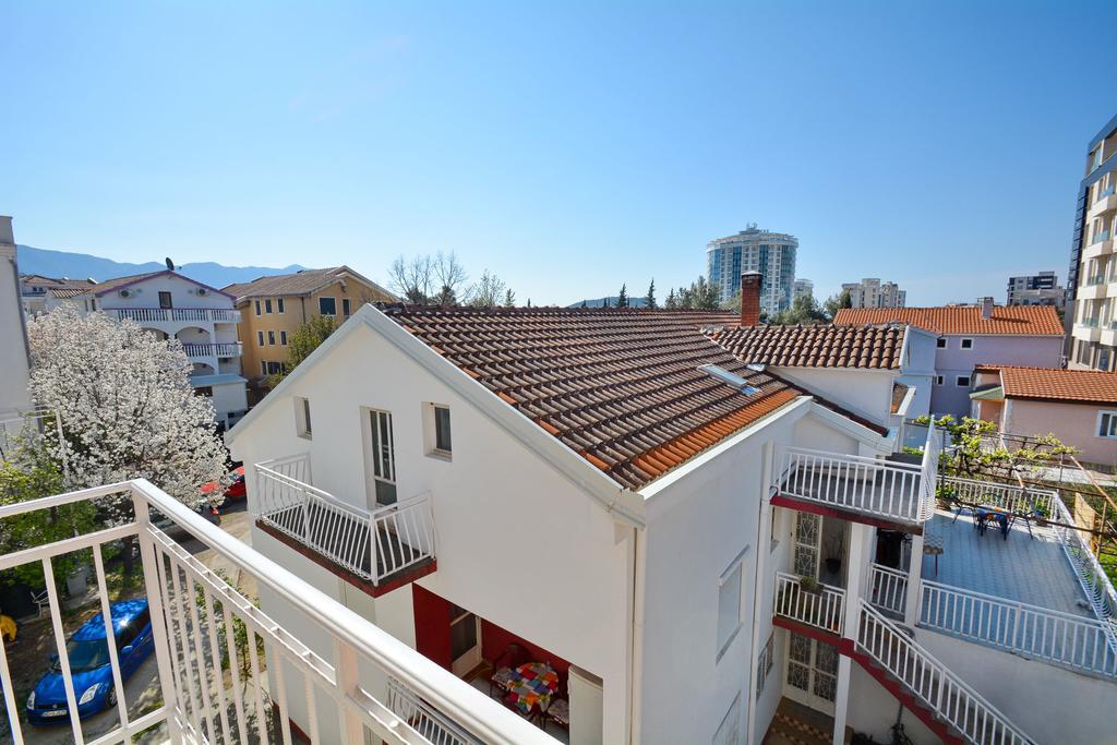 Guesthouse Mb Knezevic Будва Экстерьер фото