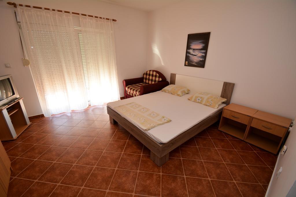 Guesthouse Mb Knezevic Будва Экстерьер фото