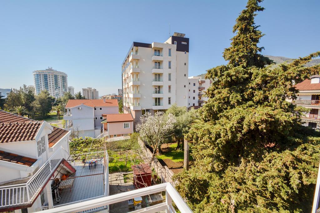 Guesthouse Mb Knezevic Будва Экстерьер фото
