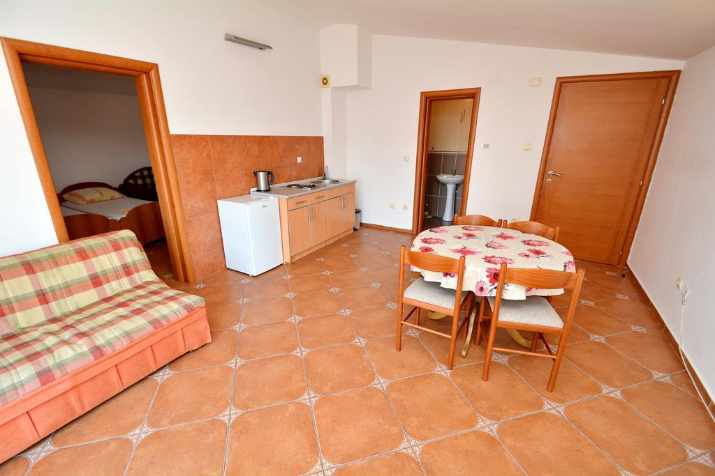 Guesthouse Mb Knezevic Будва Экстерьер фото